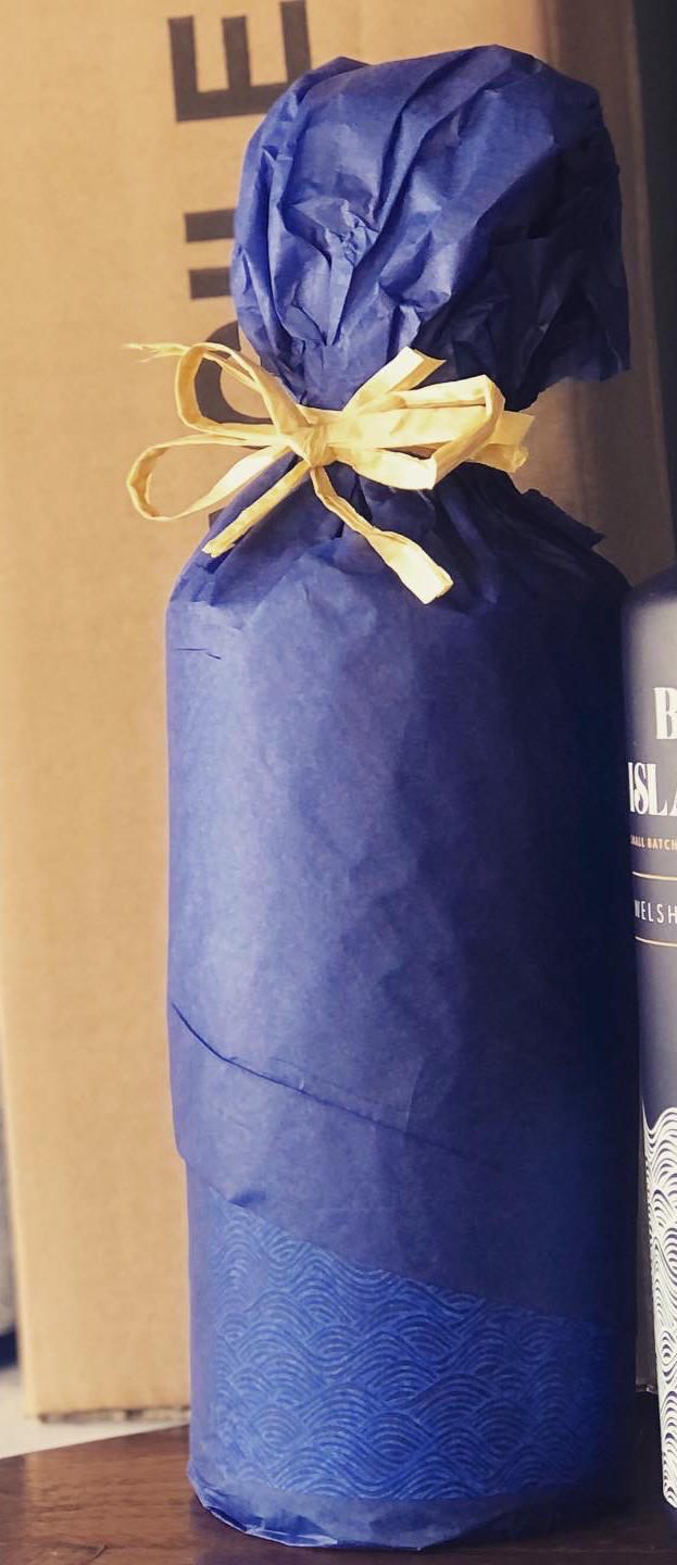 A Gift Wrapped Bottle of Barry Island Gin