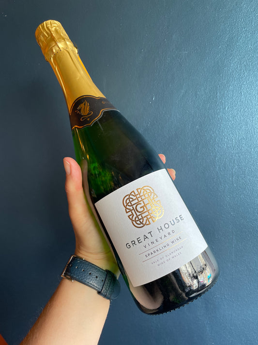 Great House Sparkling Seyval Blanc, Welsh Sparkling Wine, Vale of Glamorgan
